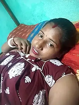 Snapshot of Your_deshibhabi25years chatting on 05/24/26, 05:23 Your deshibhabi25years online show from 05/24/26, 05:23