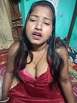 Snapshot of Your_deshibhabi25years chatting on 06/18/26, 10:36 Your deshibhabi25years online show from 06/18/26, 10:36