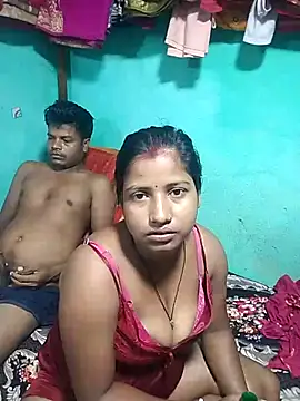 Snapshot of Your_deshibhabi25years chatting on 07/05/26, 09:44 Your deshibhabi25years online show from 07/05/26, 09:44