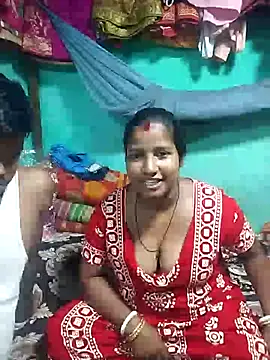 Snapshot of Your_deshibhabi25years chatting on 07/09/26, 12:42 Your deshibhabi25years online show from 07/09/26, 12:42