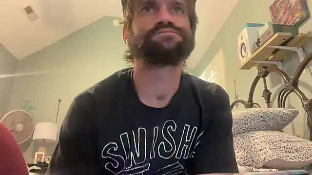 Snapshot of TrndSettr chatting on 03/20/26, 10:14 TrndSettr online show from 03/20/26, 10:14