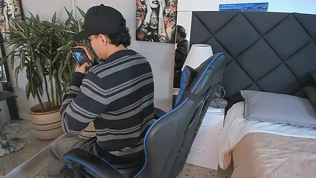 kai storn online show from 03/01/26, 11:45