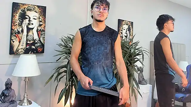Snapshot of kai_storn chatting on 05/19/26, 10:54 kai storn online show from 05/19/26, 10:54
