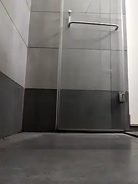 Rokuboii online show from 04/18/26, 05:44