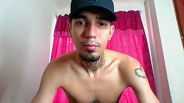 Snapshot of Stiward_newman chatting on 03/12/26, 04:46 Stiward newman online show from 03/12/26, 04:46