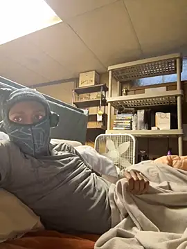 Snapshot of ProveYourLoyalty2 chatting on 02/14/26, 12:35 ProveYourLoyalty2 online show from 02/14/26, 12:35