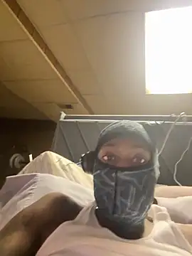 Snapshot of ProveYourLoyalty2 chatting on 02/16/26, 09:27 ProveYourLoyalty2 online show from 02/16/26, 09:27