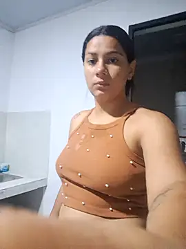Cris18sexy online show from 05/19/26, 11:38
