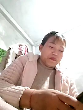 Snapshot of Beeio_diaeo chatting on 02/02/26, 01:54 Beeio diaeo online show from 02/02/26, 01:54