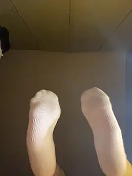 Snapshot of KananXL20 chatting on 02/02/26, 10:41 KananXL20 online show from 02/02/26, 10:41