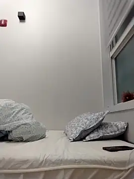 Snapshot of Coies_bidae chatting on 03/03/26, 01:06 Coies bidae online show from 03/03/26, 01:06