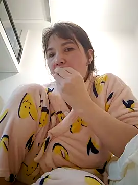 Snapshot of Coies_bidae chatting on 03/16/26, 01:59 Coies bidae online show from 03/16/26, 01:59