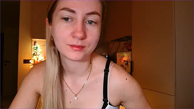 BluueSilk online show from 02/17/26, 06:10