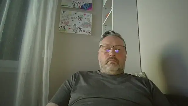 doudou310 online show from 04/13/26, 04:29