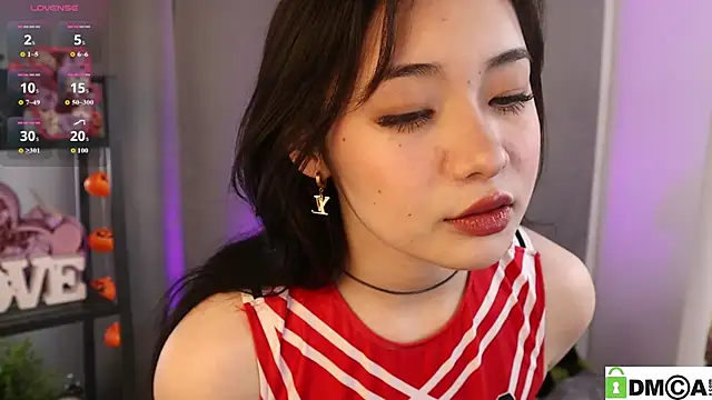 Noiry Vuvez online show from 04/29/26, 08:04