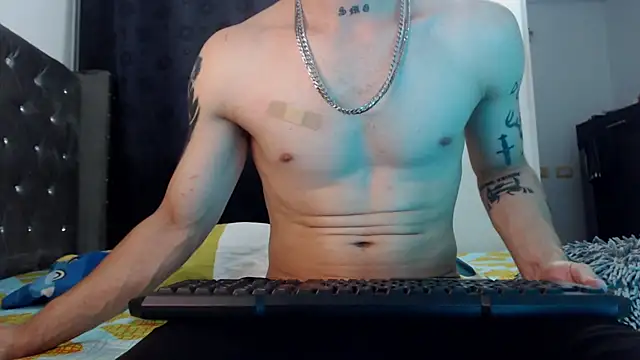 Snapshot of TylerBelfort chatting on 06/04/26, 12:27 TylerBelfort online show from 06/04/26, 12:27
