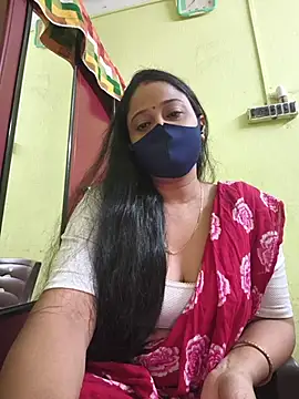 Snapshot of kashish_bhabhi chatting on 05/07/26, 06:13 kashish bhabhi online show from 05/07/26, 06:13