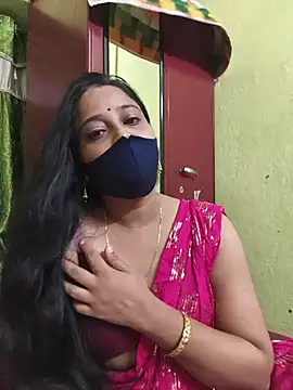 Snapshot of kashish_bhabhi chatting on 07/06/26, 05:37 kashish bhabhi online show from 07/06/26, 05:37