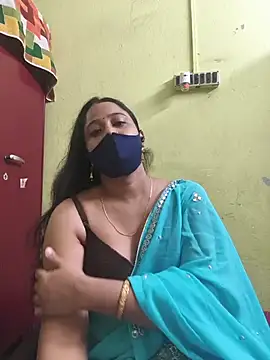 Snapshot of kashish_bhabhi chatting on 07/14/26, 06:35 kashish bhabhi online show from 07/14/26, 06:35
