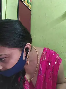 Snapshot of kashish_bhabhi chatting on 07/31/26, 07:13 kashish bhabhi online show from 07/31/26, 07:13