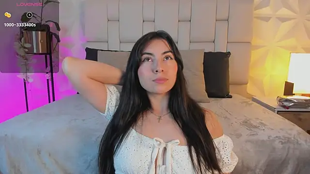 IsabellaSweet   online show from 04/28/26, 02:27