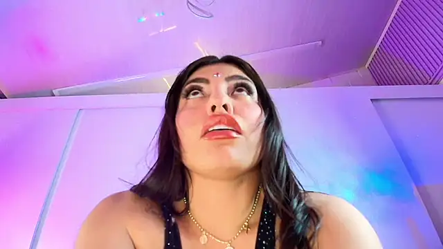 NaomiAmazing01 online show from 05/13/26, 09:11