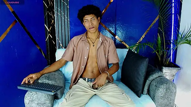 Walkers05 online show from 05/13/26, 05:10