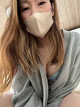 Snapshot of ayumi7 chatting on 03/18/26, 02:15 ayumi7 online show from 03/18/26, 02:15