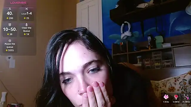 Snapshot of ahungkittykat chatting on 06/04/26, 03:23 ahungkittykat online show from 06/04/26, 03:23