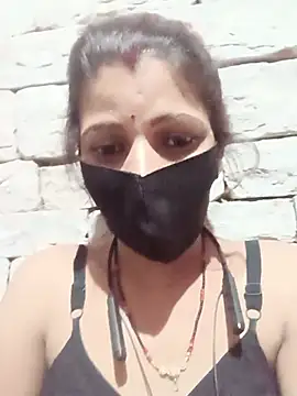 Divya-11431 online show from 06/25/26, 07:57