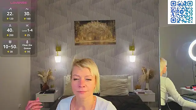 Ann Annise online show from 06/03/26, 01:19