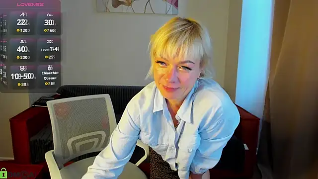 Ann Annise online show from 06/12/26, 01:15