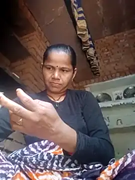 Snapshot of Pooja_sahu chatting on 02/19/26, 08:32 Pooja sahu online show from 02/19/26, 08:32