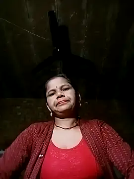 Snapshot of Pooja_sahu chatting on 03/01/26, 04:53 Pooja sahu online show from 03/01/26, 04:53