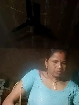 Snapshot of Pooja_sahu chatting on 03/08/26, 08:45 Pooja sahu online show from 03/08/26, 08:45