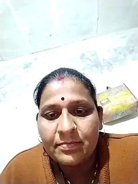 Snapshot of Hirdesh_sahhu chatting on 02/02/26, 04:27 Hirdesh sahhu online show from 02/02/26, 04:27