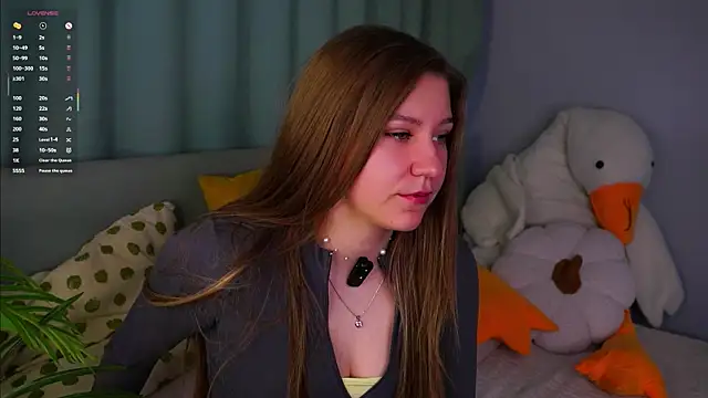 ShantellAngulo online show from 04/29/26, 01:32