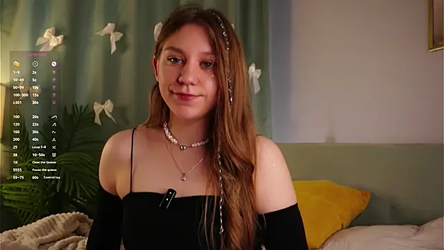 ShantellAngulo online show from 06/15/26, 02:03