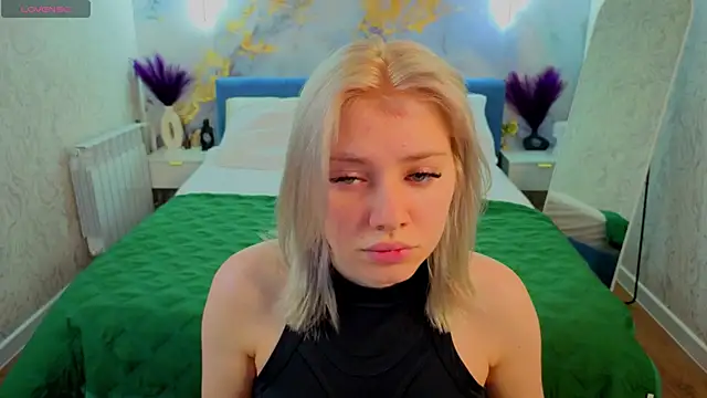 Kate Krose online show from 04/26/26, 01:03