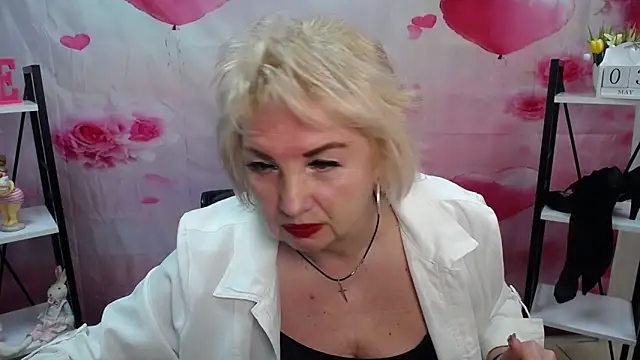 RenataDaster online show from 05/05/26, 10:56