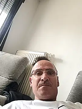 bobo672 online show from 03/25/26, 01:06