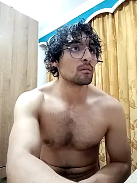 Snapshot of Apolo_Men chatting on 02/01/26, 06:23 Apolo Men online show from 02/01/26, 06:23