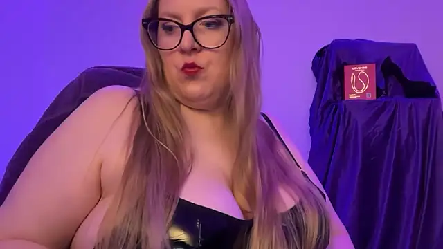 MissCharlotteXx online show from 04/11/26, 01:54