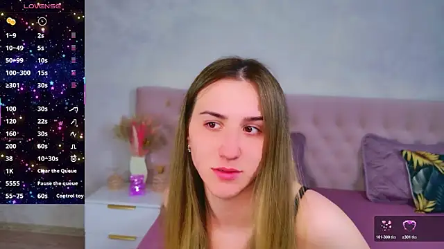 JasminUqueen online show from 05/07/26, 01:44