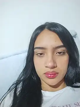 Snapshot of cynliu chatting on 06/08/26, 12:14 cynliu online show from 06/08/26, 12:14