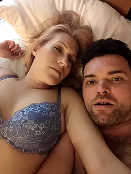 Snapshot of PolomaAndBobo chatting on 05/03/26, 06:25 PolomaAndBobo online show from 05/03/26, 06:25