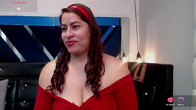 Alison-mar online show from 06/18/26, 07:29