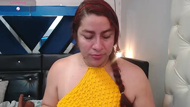 Alison-mar online show from 06/27/26, 07:41