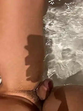 Snapshot of Namipeitudinha chatting on 02/22/26, 01:18 Namipeitudinha online show from 02/22/26, 01:18