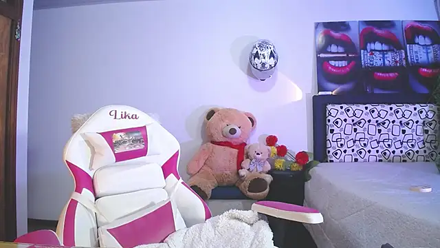 lika little0 online show from 05/02/26, 12:26